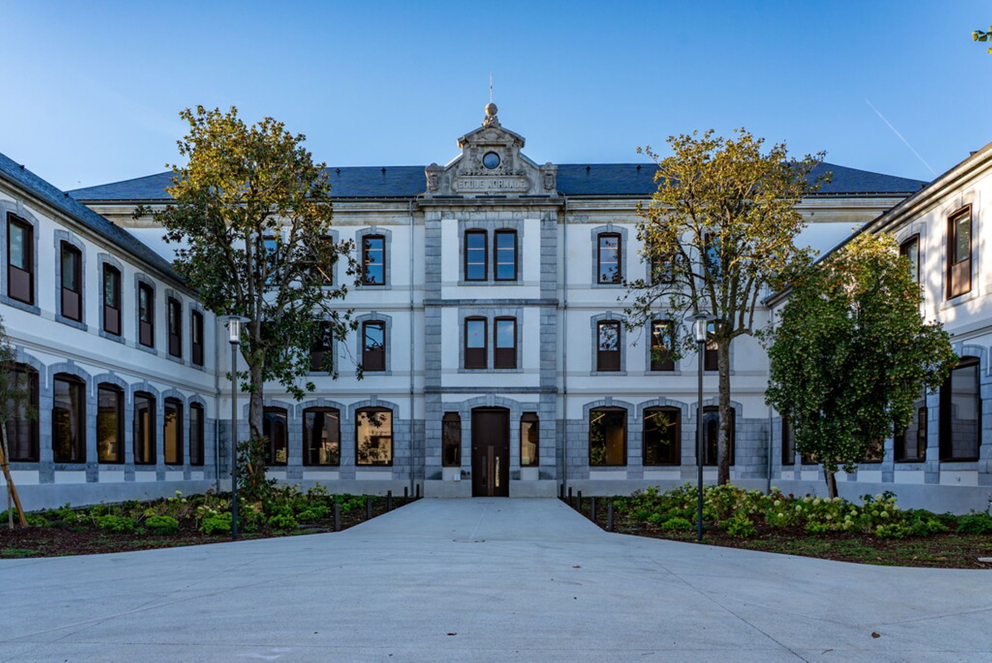 Venir à la Maison de l'histoire - Archives départementales