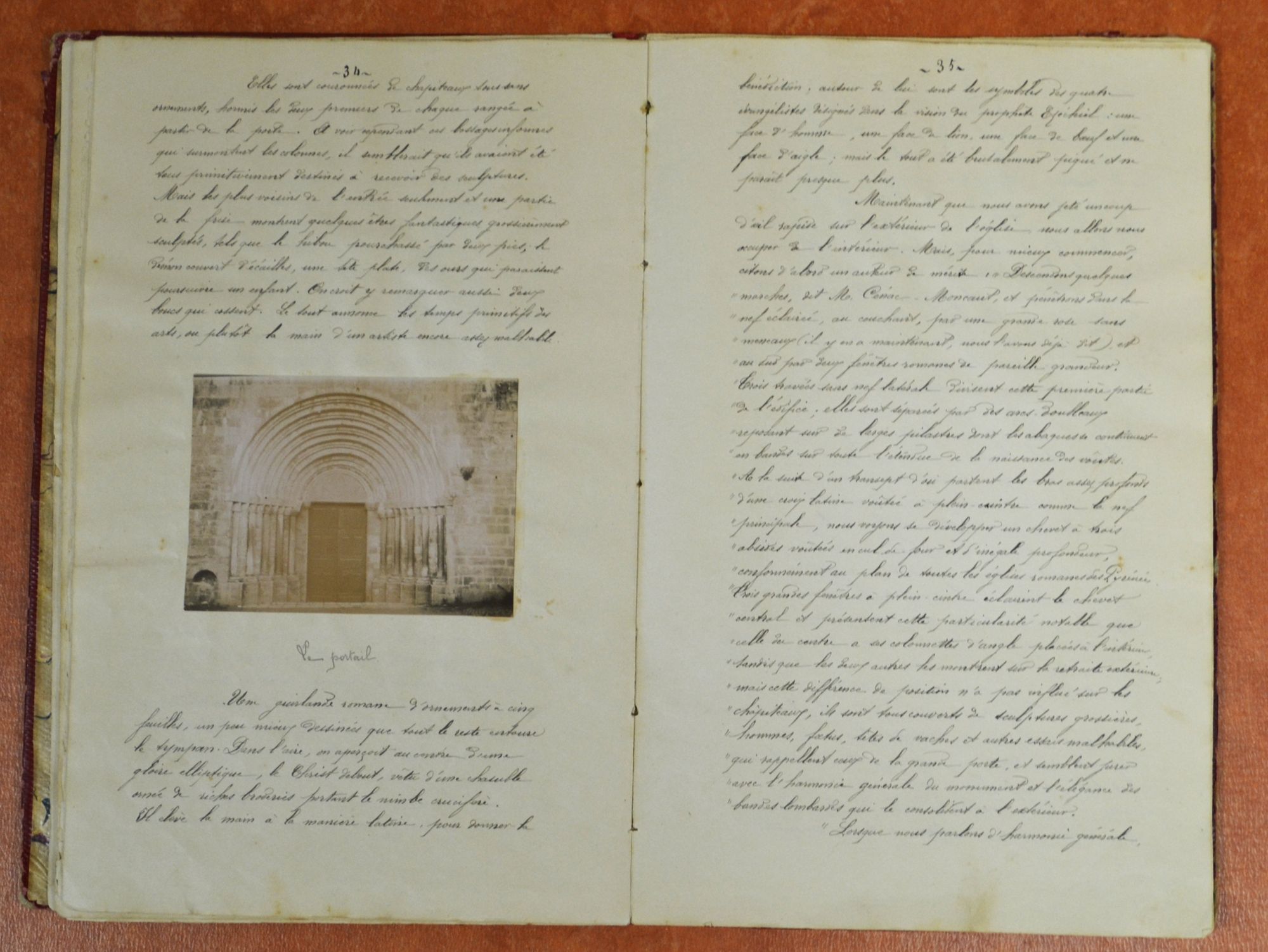 Monographie de Saint-Savin, 1 J 810.